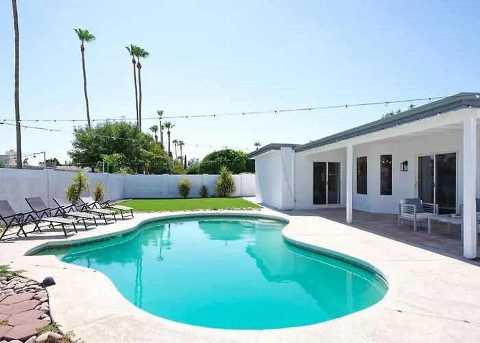 Mykonos~scottsdale Getaway *